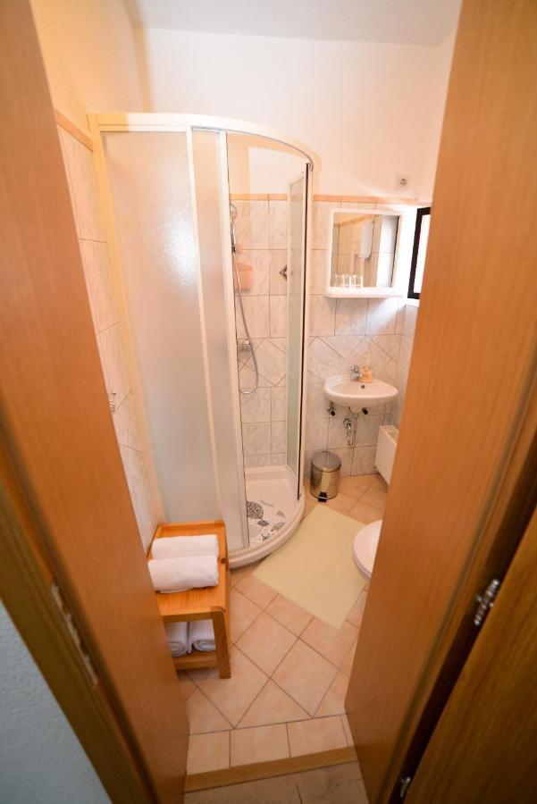 Sixteen Lakes Guest House Jezerce Zewnętrze zdjęcie