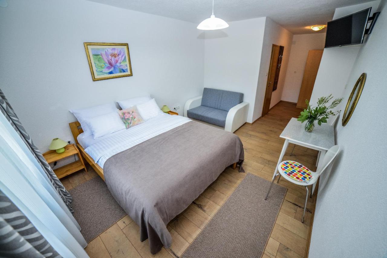 Sixteen Lakes Guest House Jezerce Zewnętrze zdjęcie